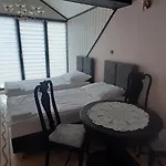 U Eli Apartment *